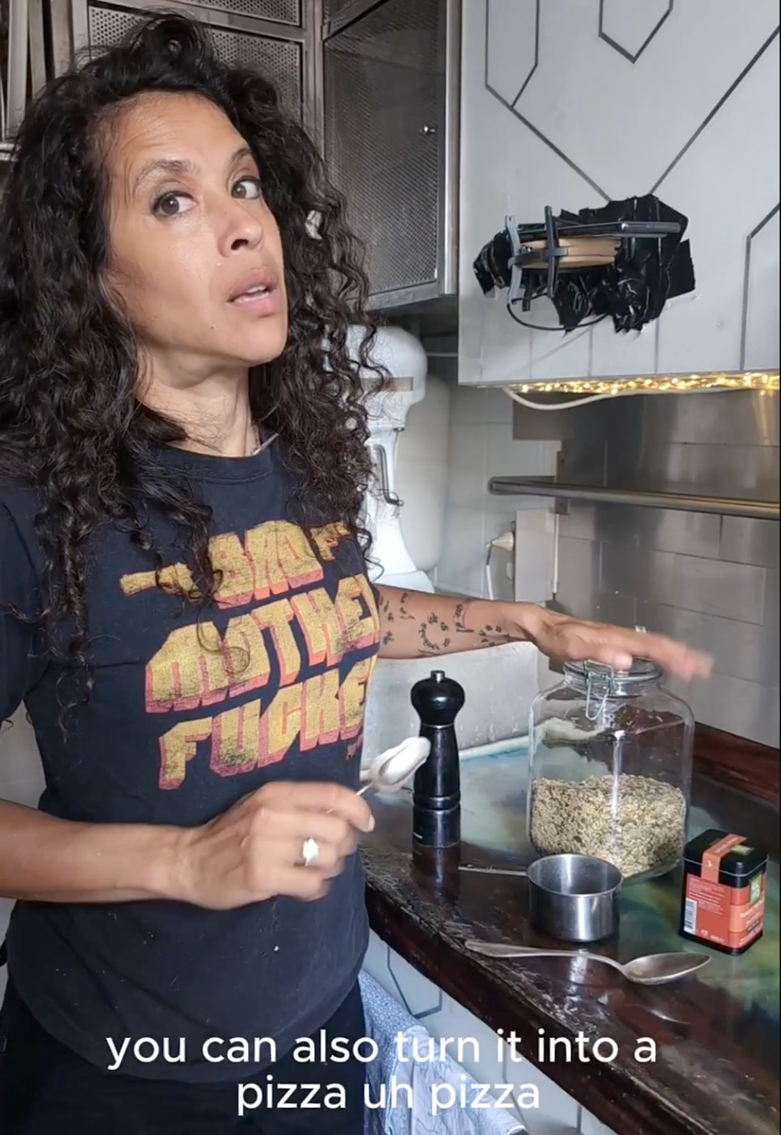 Making gut healthy + tasty crackers that will keep you full for hours Part 1